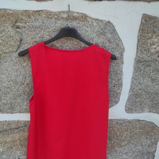 Blusa Vermelha Tamanho M