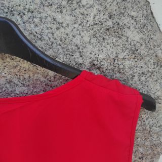 Blusa Vermelha Tamanho M