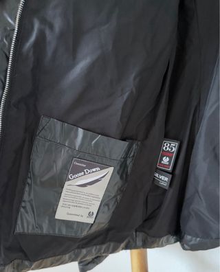 Plumas Belstaff negras