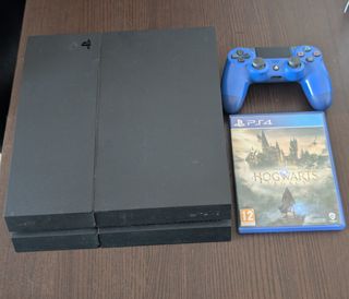 PS4 (PlayStation 4) 1TB + mando azul + Hogwarts Le