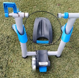 Rodillos Tacx bicicleta azul