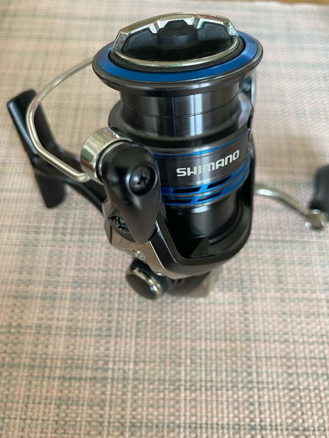 Carrete Shimano Nexave 1000