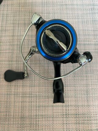 Carrete Shimano Nexave 1000 