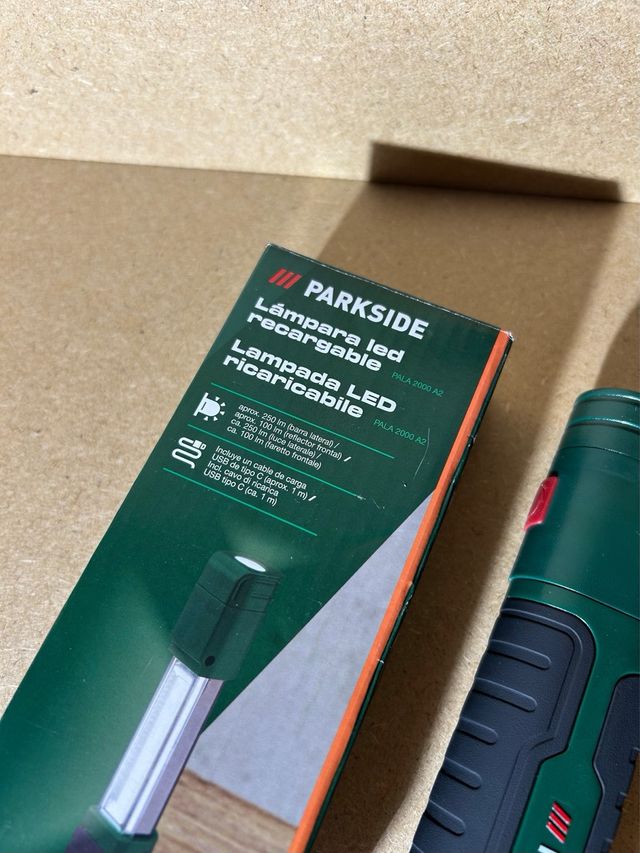 Lampada LED ricaricabile Parkside