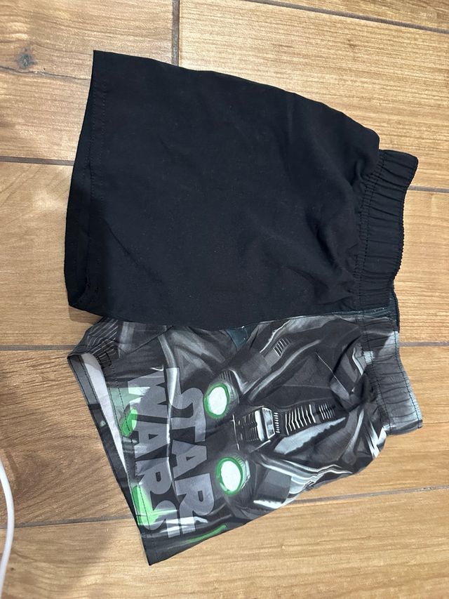 2 Costumi da bagno:Star Wars e spiderman