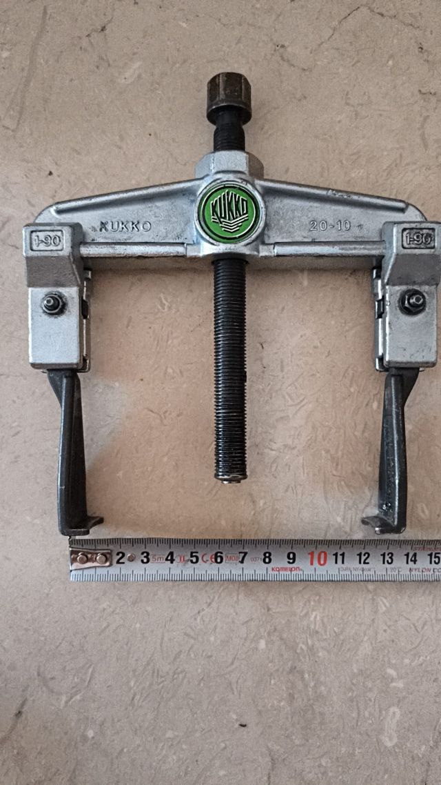 Extractor de poleas KUKKO 20-10