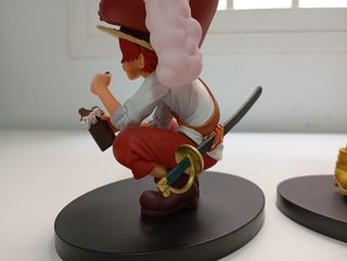 2 Figuras One Piece: Shanks y Buggy