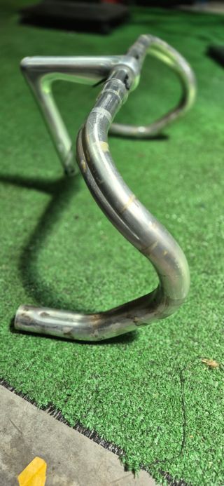 Manillar Cinelli: potencia y manillar