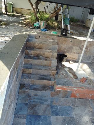 Construcción de Piscinas.