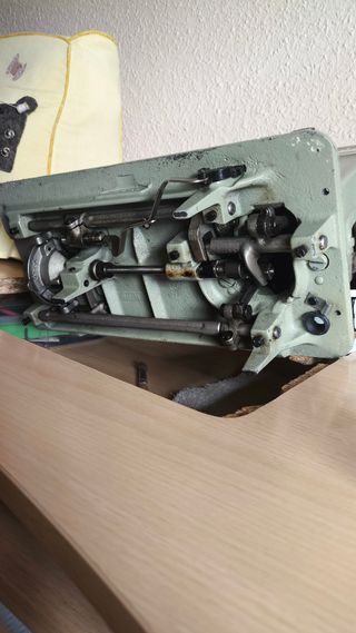 Máquina coser Alfa 482