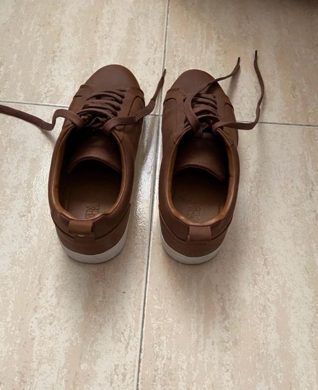 Zapatos minimalista Zara