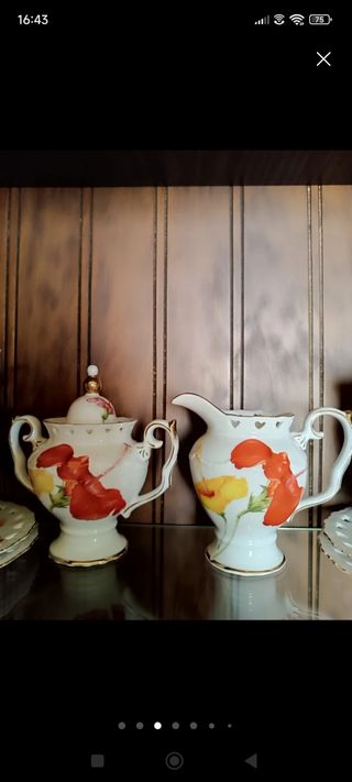 Juego café de la prestigiosa marca Lumiere.