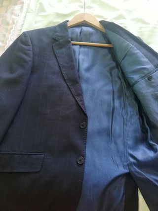 Traje hombre Cortefiel. 