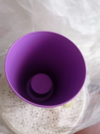 Portavaso lilla in plastica