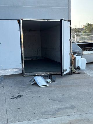 Contenedor 7000x2500x2300mm 
