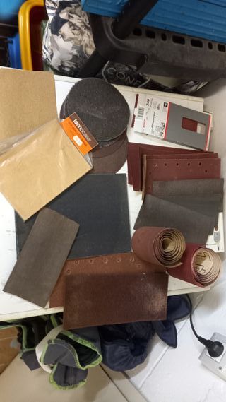 Carta vetrata e smeriglio: assortimento