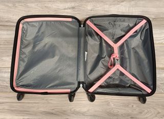 Maleta Minnie Mouse American Tourister rosa