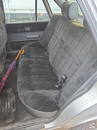 Opel Senator 3.0 i: Piezas