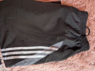 Pantalón pirata  Adidas negro