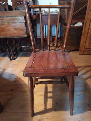 6 Sillas de madera