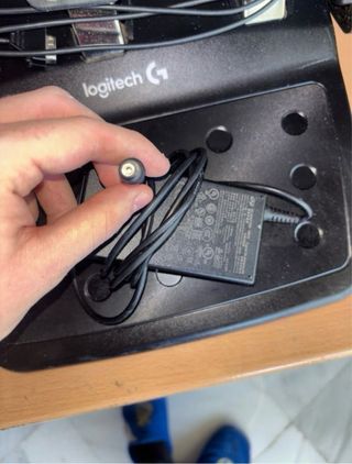 Volante Logitech PS4 (PlayStation 4)