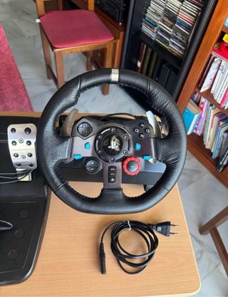 Volante Logitech PS4 (PlayStation 4)