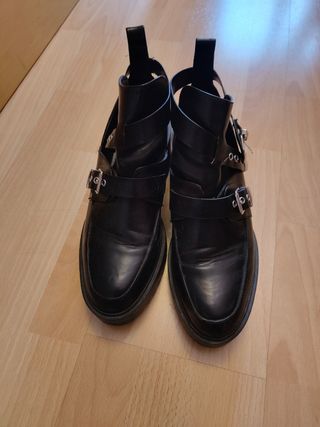 Botines negros mujer