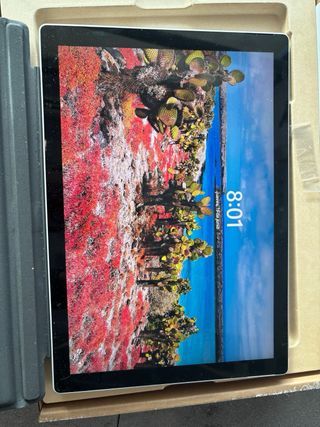 Microsoft Surface Pro 7 128Gb/4GB RAM + Docking