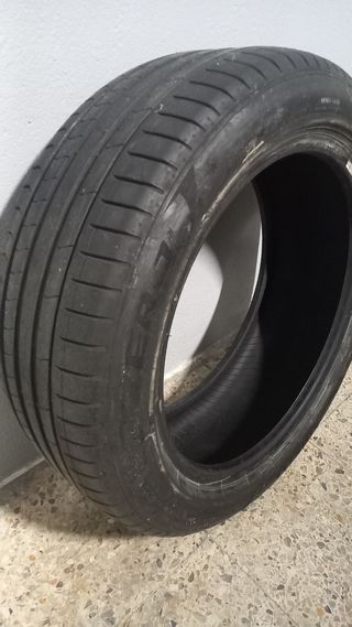 Neumático Pirelli usado