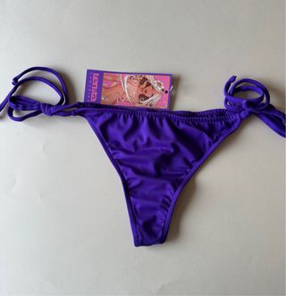 Tanga bikini Lenita morado