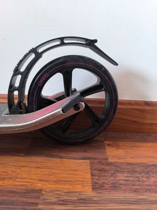 Patinete Oxelo Mid 9 Rosa y Plata.