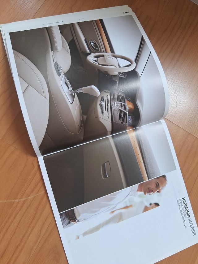 Catálogo Renault Laguna - Berlina & Break