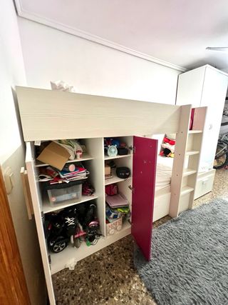 Cama tren infantil con armario