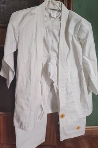 Kimono Karate blanco
Negosiable 
