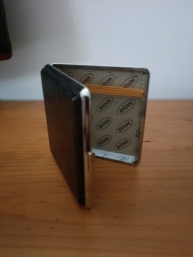 Pitillera Metálica Negra