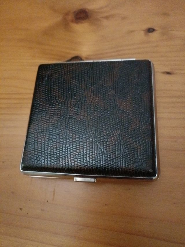 Pitillera Metálica Negra