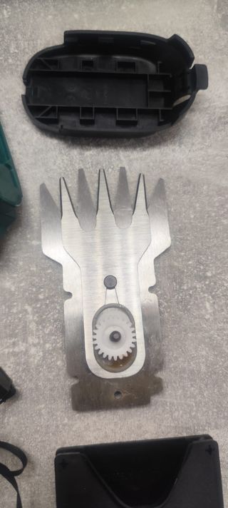 Tijera eléctrica cortacésped 2 en 1