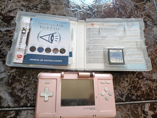 Nintendo DS Rosa - Training For Your Eyes