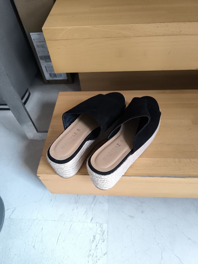 Sandalias plataforma negras