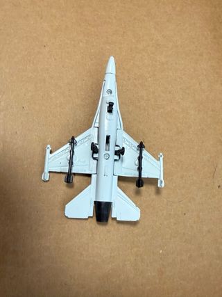 Avion F-16 Metalico Maqueta