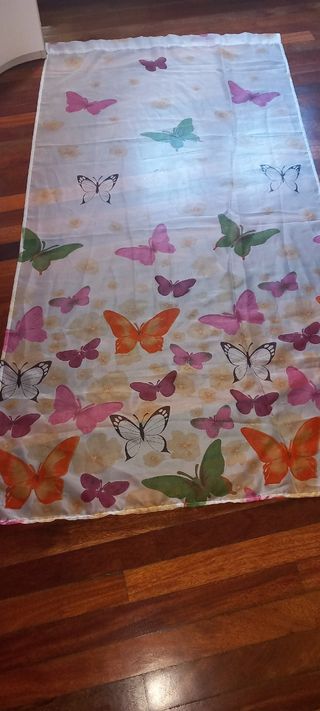 Cortinas translúcidas mariposas