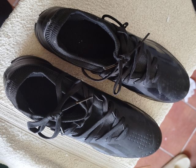 Botas fútbol multitaco talla 41