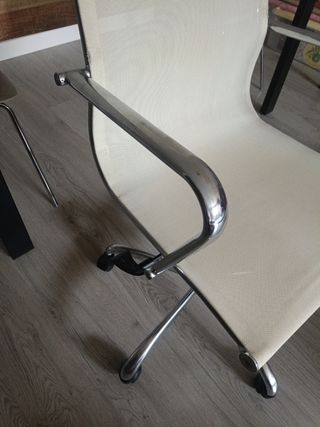 Silla oficina blanca textilene