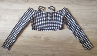 Top corto cebra blanco y negro