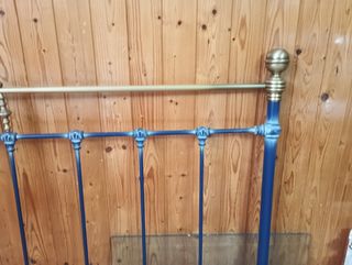 Cabecero y 2 mesillas metal azul