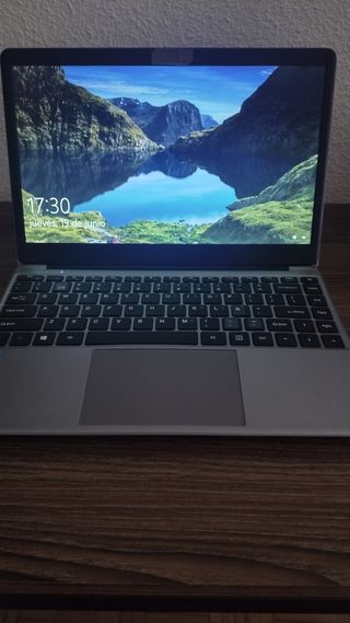 Portátil Chuwi Herobook 14.1" IPS