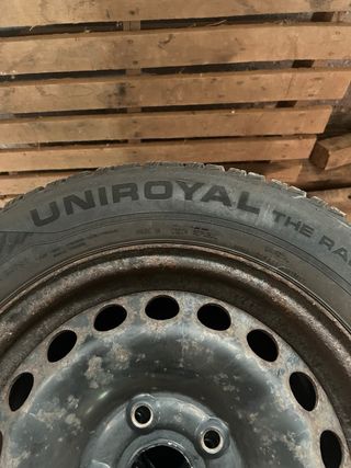 Neumáticos Invierno Uniroyal 195/65 R15
