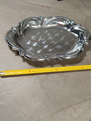 Vassoio ovale in metallo argentato