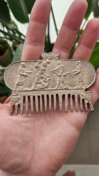 Peine romano antiguo