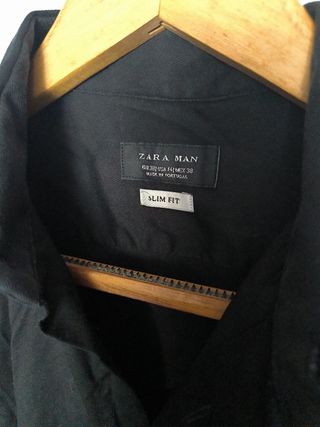 Camisa Zara Man negra - M